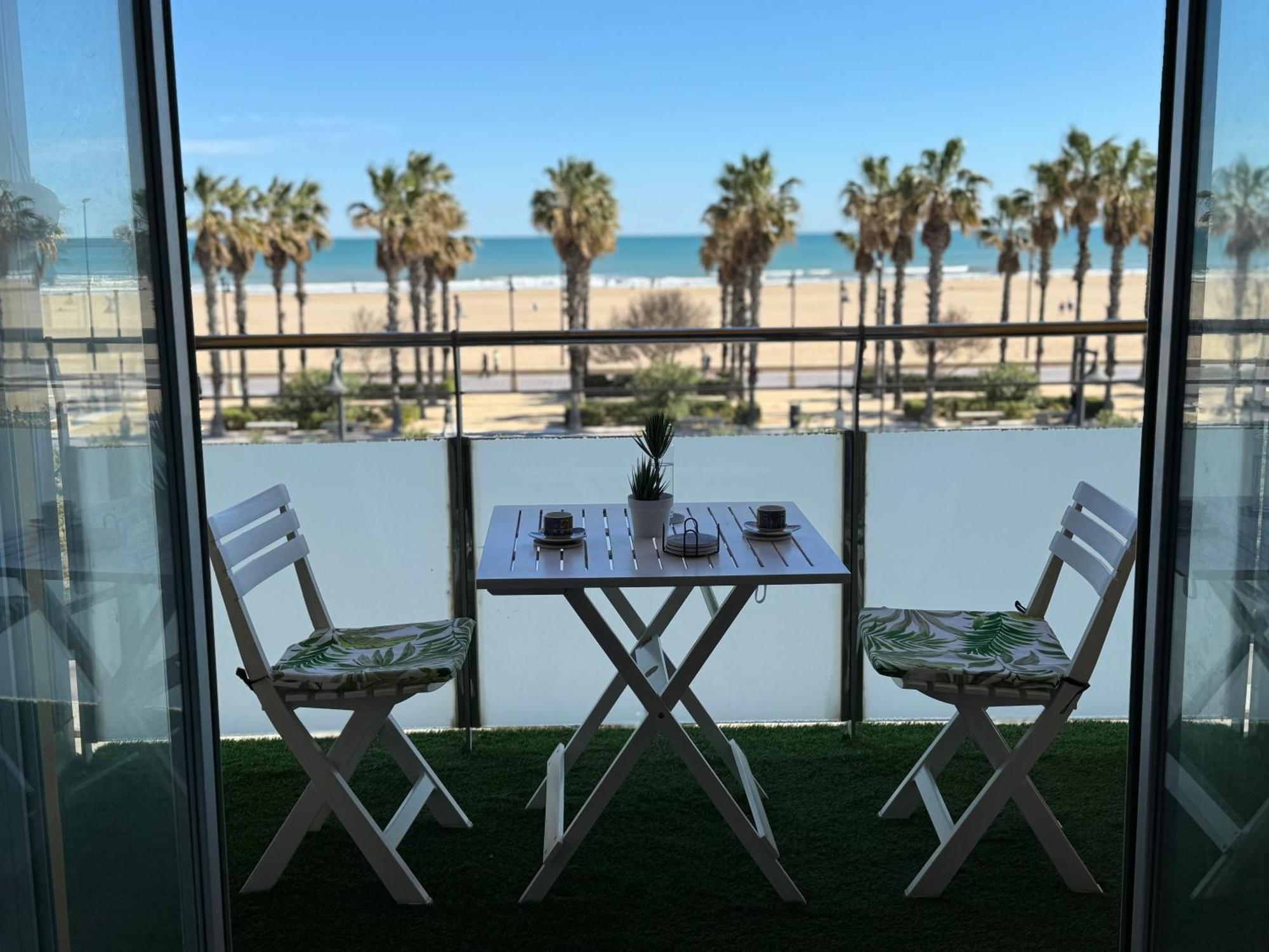 Apartamento Primera Linea De Mar Valencia Buitenkant foto